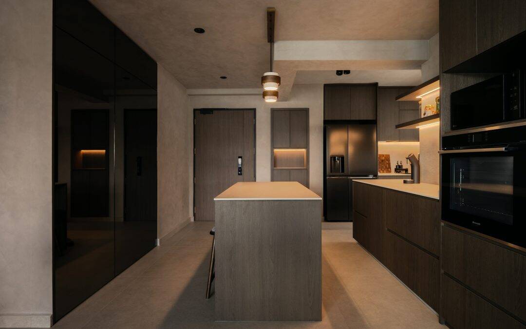 4-Room HDB Kitchen: Closed vs Semi-Open Layouts